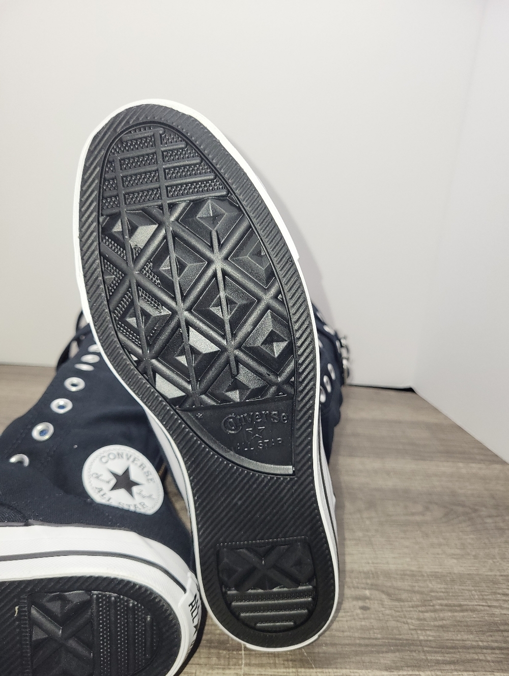 Converse Chuck Taylor XX-Hi Straps Buckles A14873C Women's Size 8.5 New - Picture 7 of 8